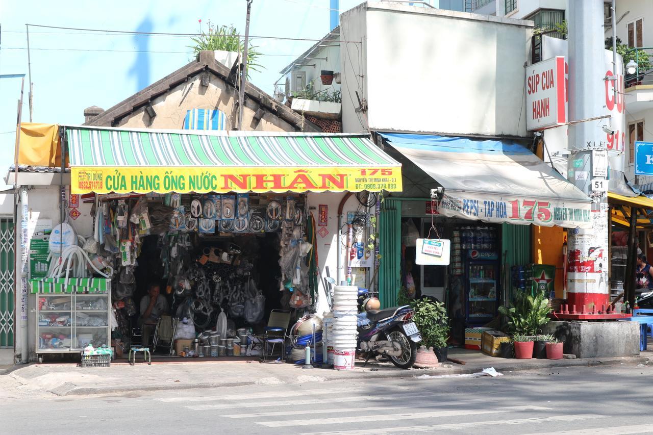 Long Hostel Ho Chi Minh-staden Exteriör bild