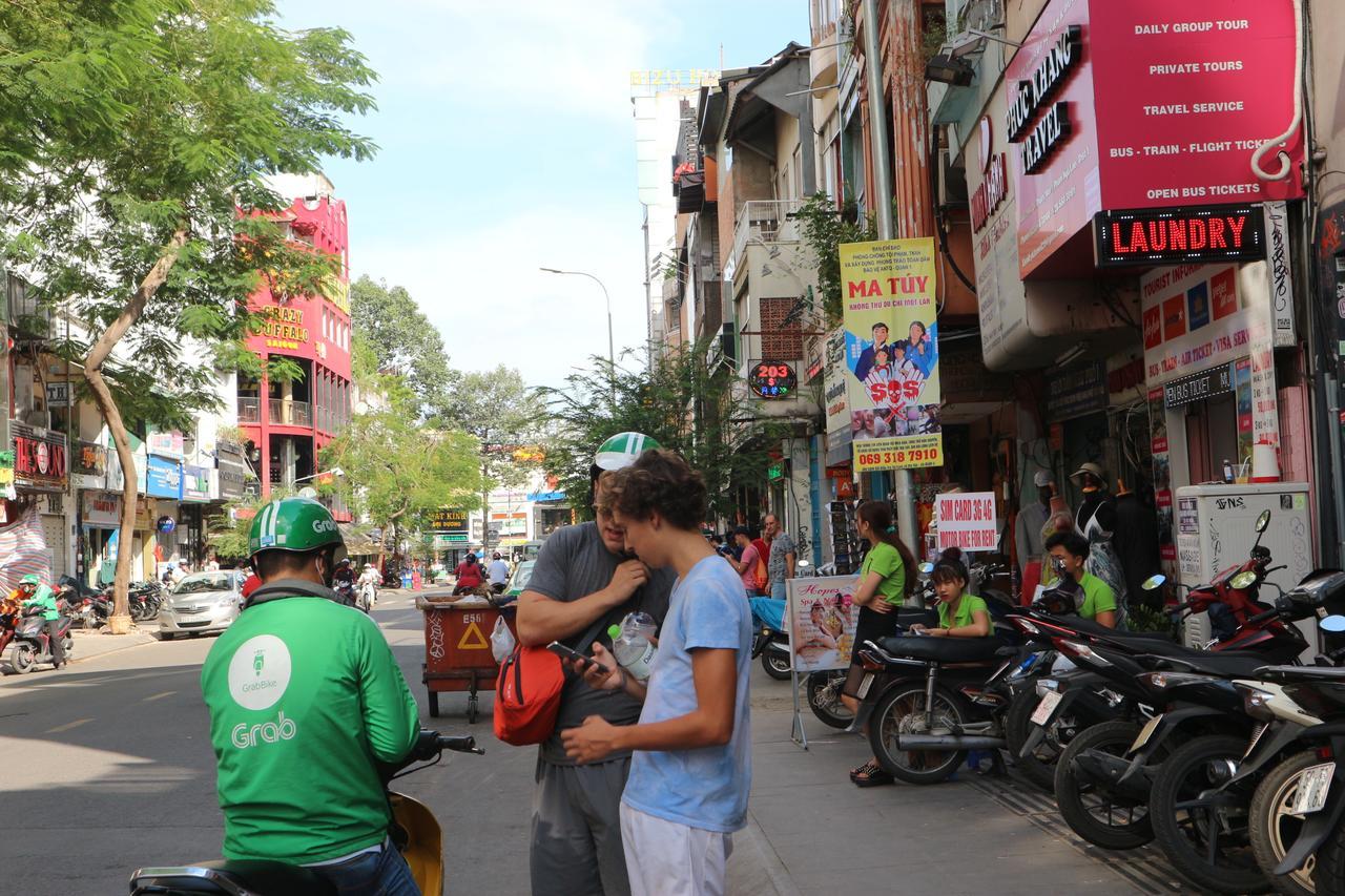 Long Hostel Ho Chi Minh-staden Exteriör bild